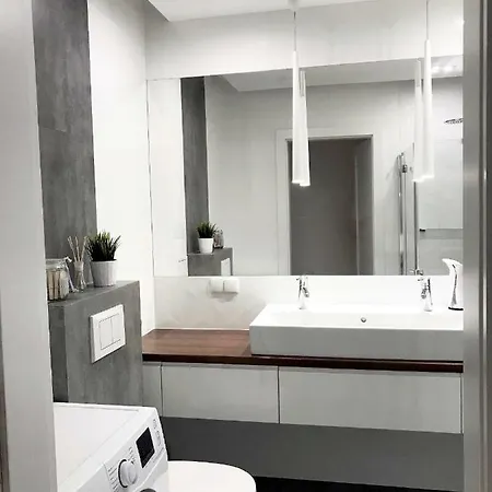 Icon Centrum 68 Apartment *